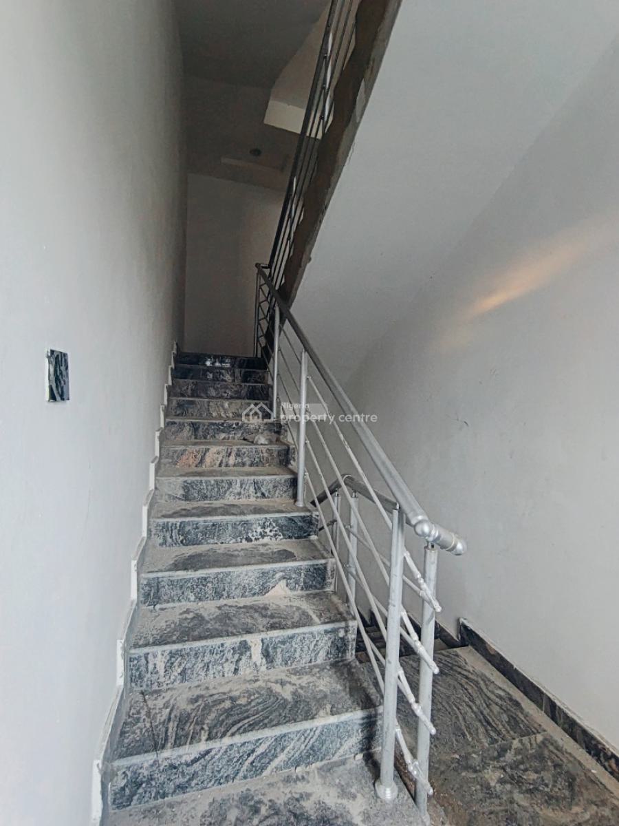 a 2 Bedroom Flat, After Agungi, Before Chevron, Ologolo Spg, Lekki, Lagos, Flat / Apartment for Sale
