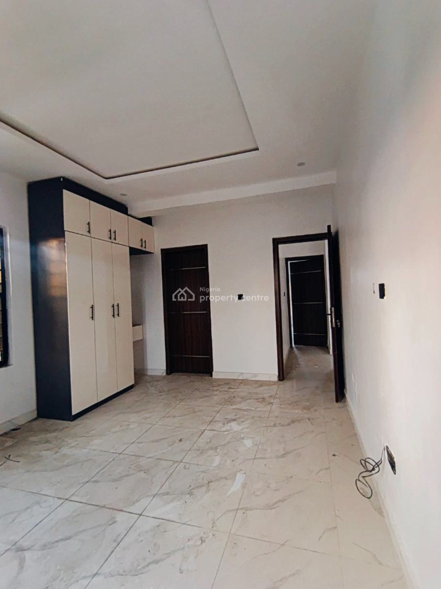 a 2 Bedroom Flat, After Agungi, Before Chevron, Ologolo Spg, Lekki, Lagos, Flat / Apartment for Sale
