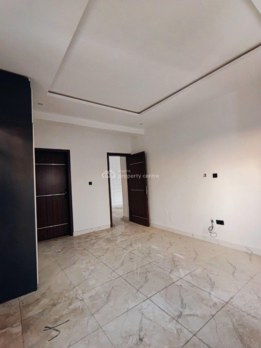 a 2 Bedroom Flat, After Agungi, Before Chevron, Ologolo Spg, Lekki, Lagos, Flat / Apartment for Sale