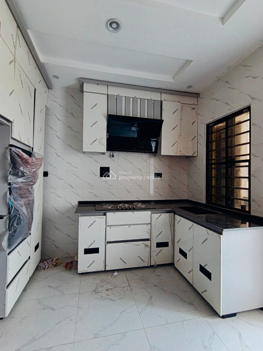 a 2 Bedroom Flat, After Agungi, Before Chevron, Ologolo Spg, Lekki, Lagos, Flat / Apartment for Sale