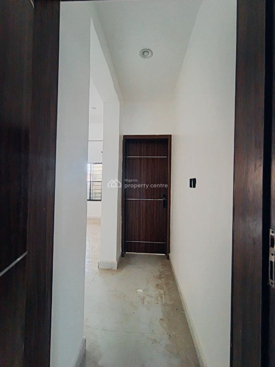 a 2 Bedroom Flat, After Agungi, Before Chevron, Ologolo Spg, Lekki, Lagos, Flat / Apartment for Sale