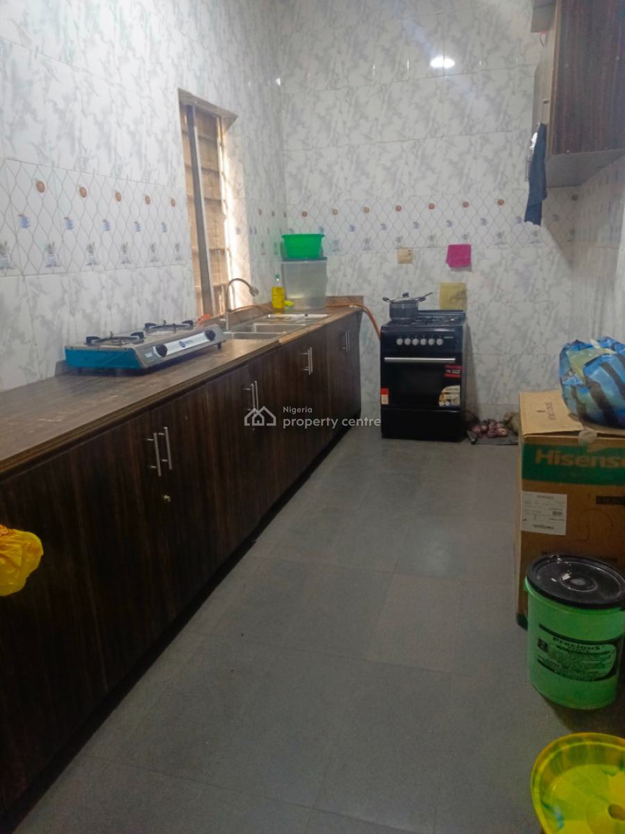 Boys Quater, Off Shop Rite Street, Osapa, Lekki, Lagos, Self Contain (single Rooms) for Rent