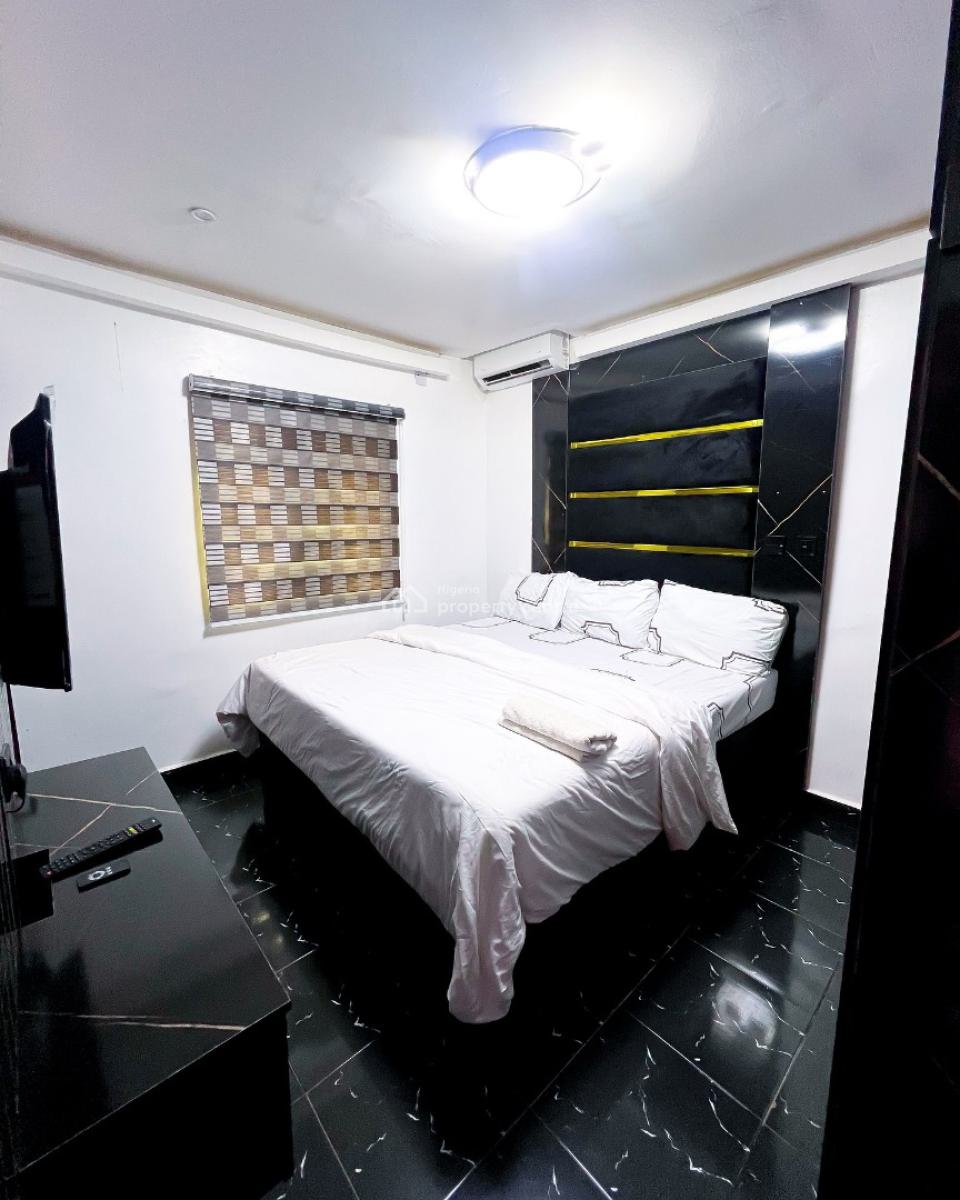 1 Bedroom Apartment with a Good Ambiance, Independence Layout, Enugu, Enugu, Flat / Apartment Short Let