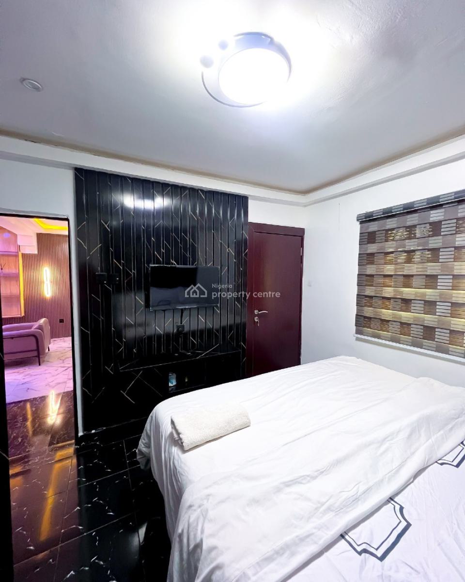 1 Bedroom Apartment with a Good Ambiance, Independence Layout, Enugu, Enugu, Flat / Apartment Short Let