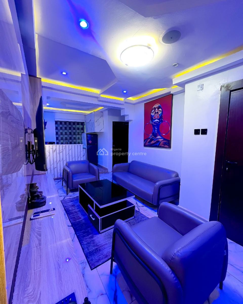 1 Bedroom Apartment with a Good Ambiance, Independence Layout, Enugu, Enugu, Flat / Apartment Short Let