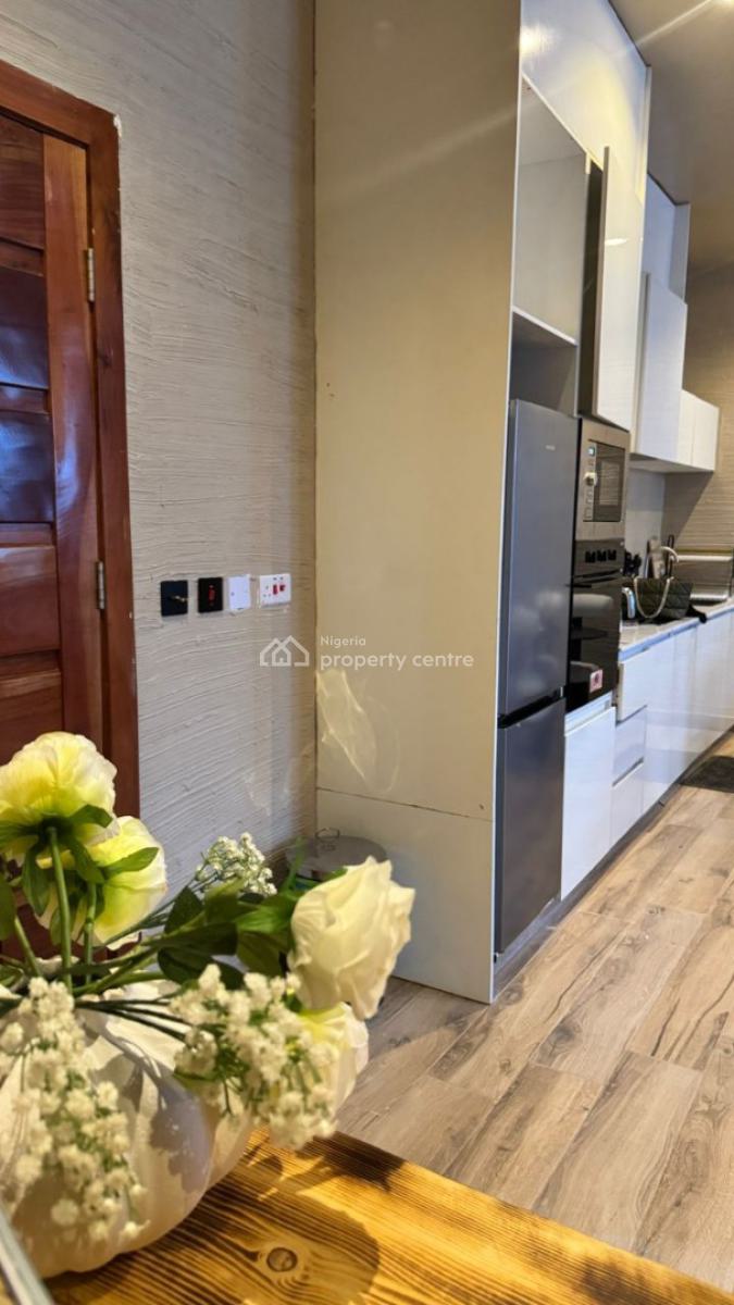 Luxury 1 Bedroom Loft/duplex with Pool, Edge Water Estate,   Right, Lekki, Lagos, Mini Flat (room and Parlour) Short Let