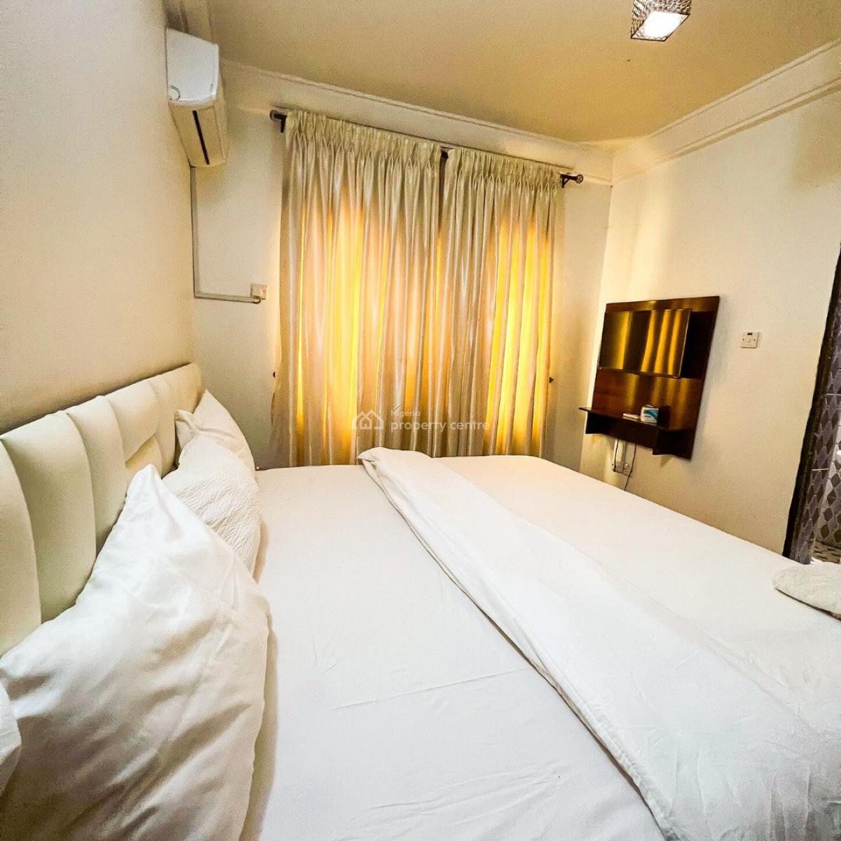 3 Bedroom Apartment with a Good Ambiance, Independence Layout, Enugu, Enugu, Flat / Apartment Short Let