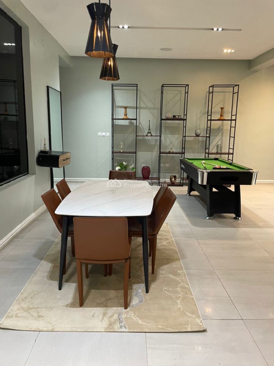 Waterfront, Spacious & Cozy 2-bedroom Apt with a Swimming Pool and Gym, Midak Mew Apartment, Lekki Phase 1, Lekki, Lagos, Flat / Apartment Short Let