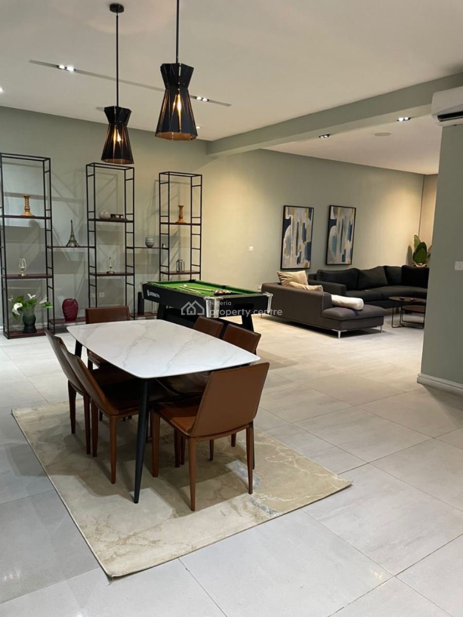 Waterfront, Spacious & Cozy 2-bedroom Apt with a Swimming Pool and Gym, Midak Mew Apartment, Lekki Phase 1, Lekki, Lagos, Flat / Apartment Short Let