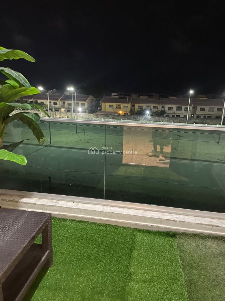 Waterfront, Spacious & Cozy 2-bedroom Apt with a Swimming Pool and Gym, Midak Mew Apartment, Lekki Phase 1, Lekki, Lagos, Flat / Apartment Short Let