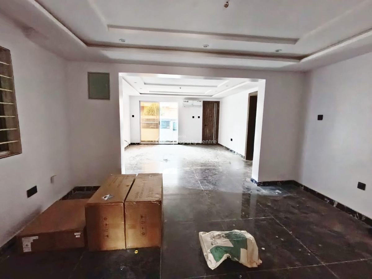 Fully Fitted Luxury 3-bedroom Apartment with a Room Staff Quarter, Lekki Phase 1, Lekki, Lagos, Flat / Apartment for Sale