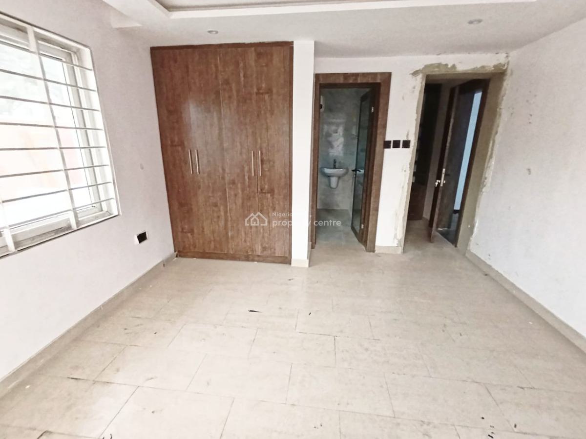 Fully Fitted Luxury 3-bedroom Apartment with a Room Staff Quarter, Lekki Phase 1, Lekki, Lagos, Flat / Apartment for Sale