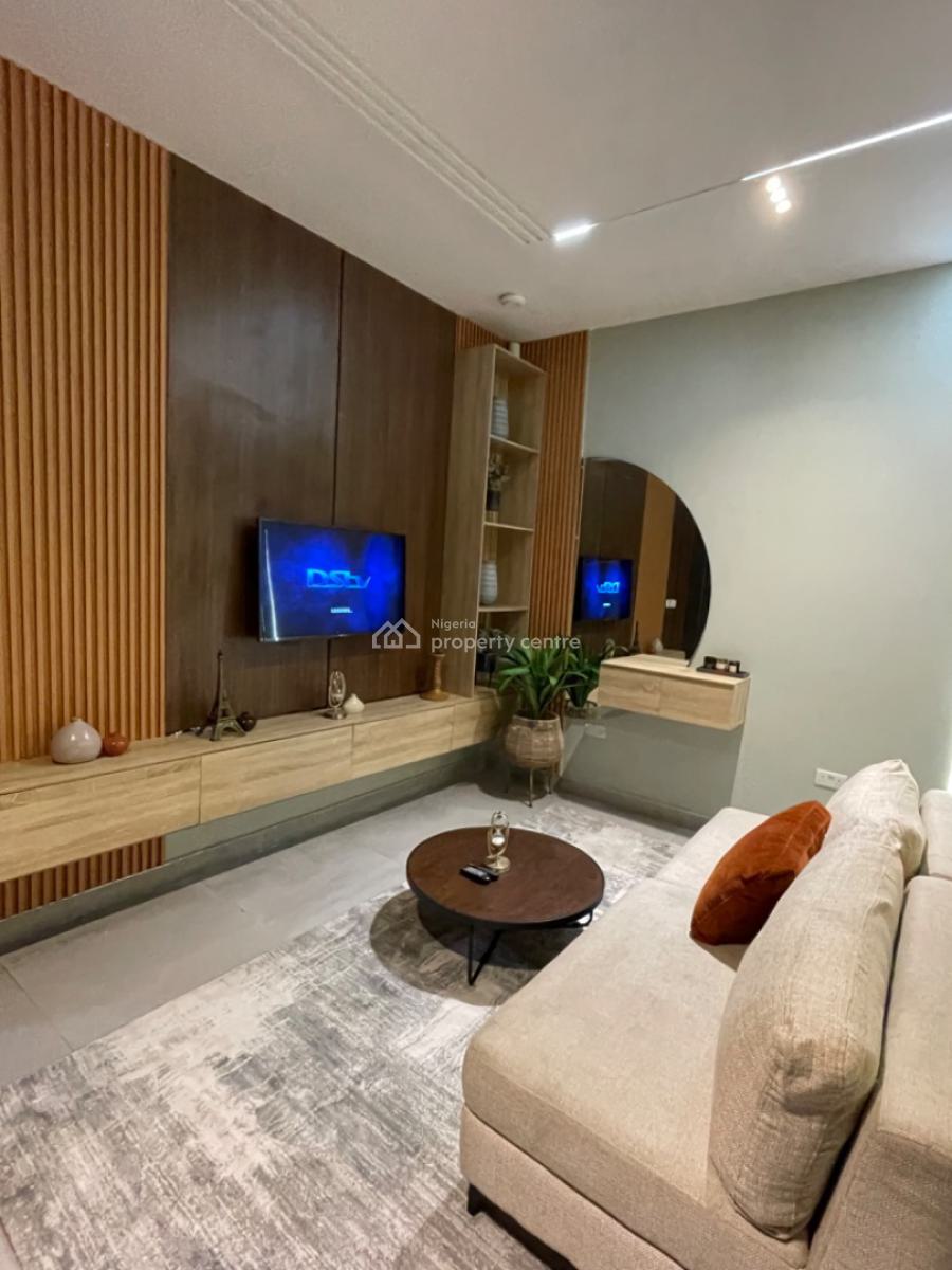 Spacious and Cozy Studio Apartment with a Swimming Pool and Gym, Midak Mew Apartment, Lekki Phase 1, Lekki, Lagos, Mini Flat (room and Parlour) Short Let