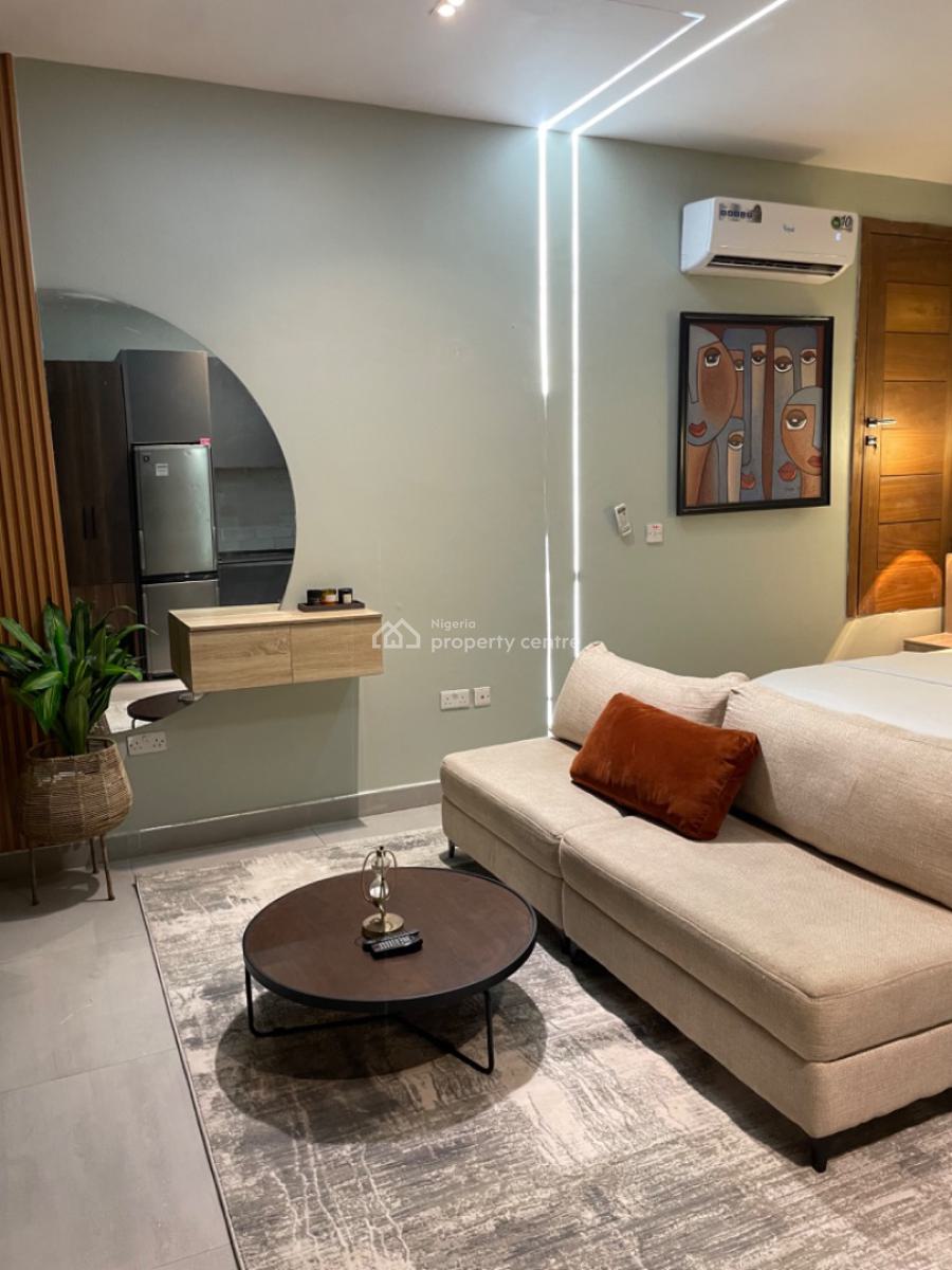 Spacious and Cozy Studio Apartment with a Swimming Pool and Gym, Midak Mew Apartment, Lekki Phase 1, Lekki, Lagos, Mini Flat (room and Parlour) Short Let