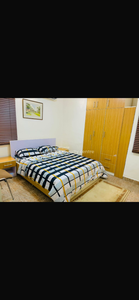 Furnished 2 Bedroom Apartment, 37 Adeniji Close, Off Ishaga Road, Surulere, Lagos, Flat / Apartment Short Let