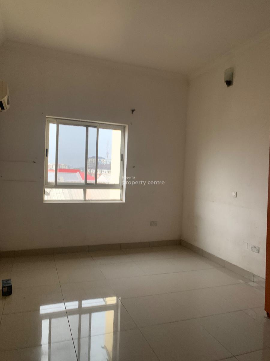 Service 3 Bedrooms Flat with a Room Boys Quarter, Close to British Int. Sch., Oniru, Victoria Island (vi), Lagos, Flat / Apartment for Sale