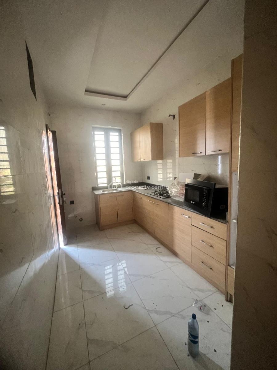 2 Together Units of 3 Bedroom Apartments, Lekki Phase 1, Lekki, Lagos, Flat / Apartment for Sale