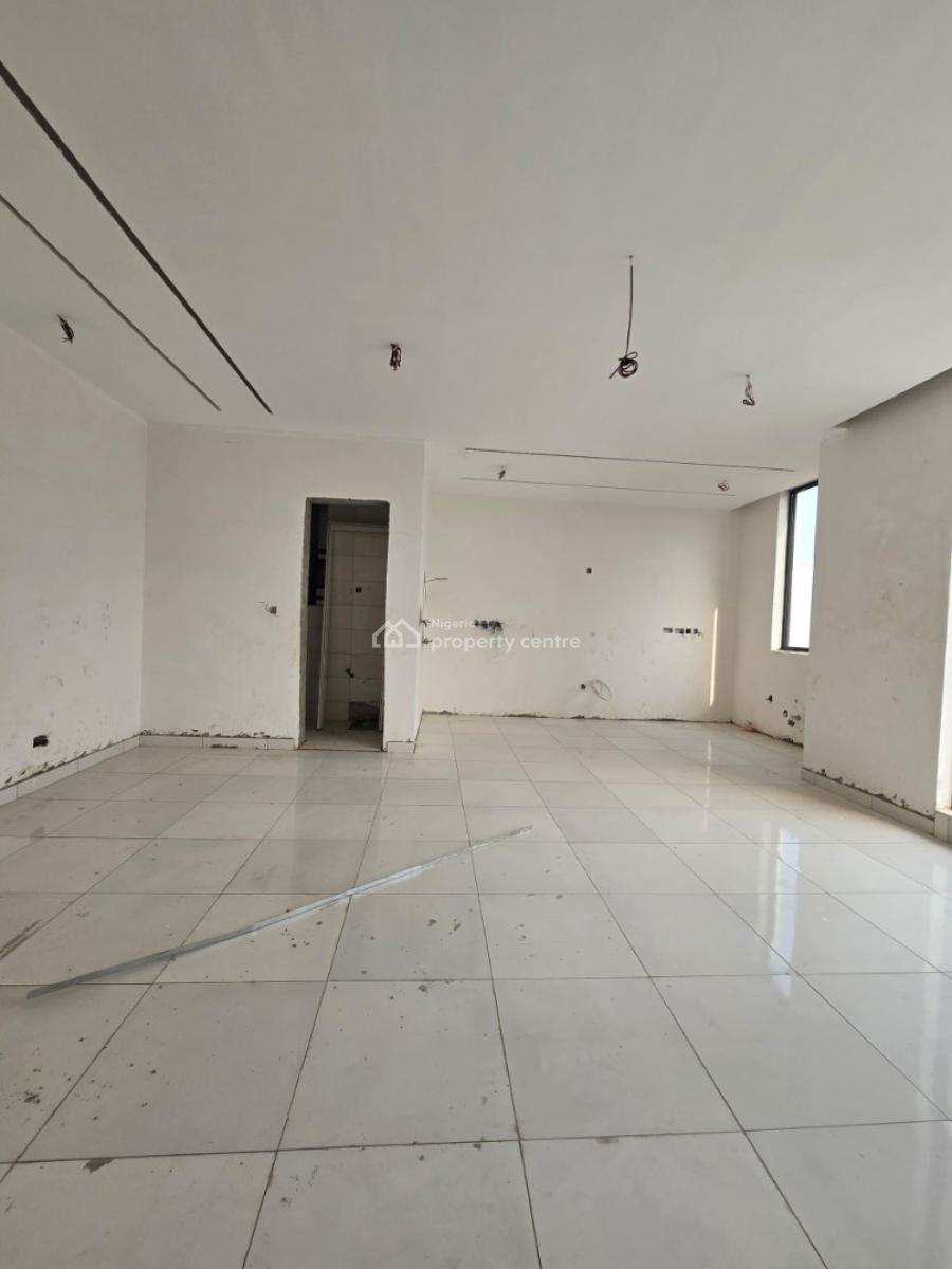 Luxurious 2 Bedroom Apartment, Lekki Phase 1, Lekki, Lagos, Flat / Apartment for Sale
