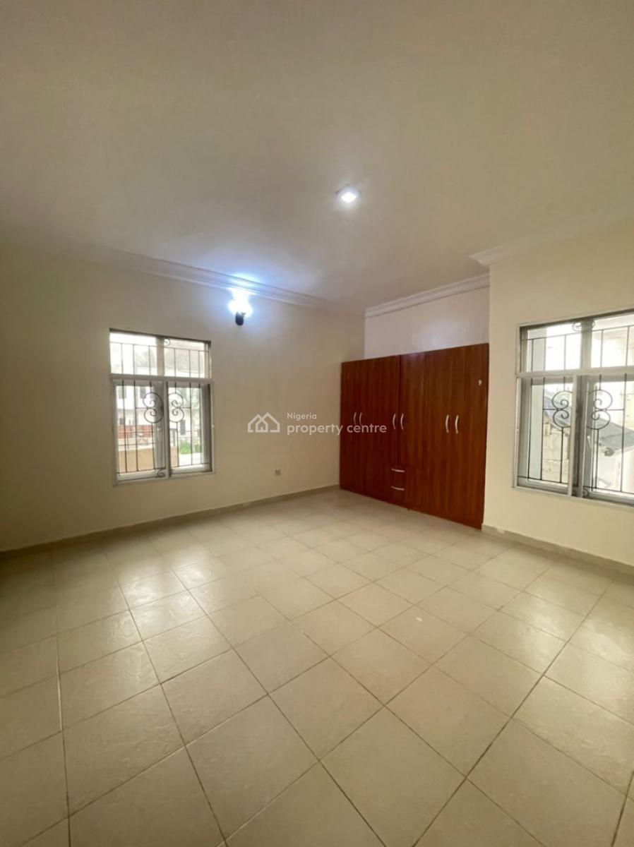 Spacious 3 Bedroom Flat, Chevy View, Lekki, Lagos, Flat / Apartment for Rent