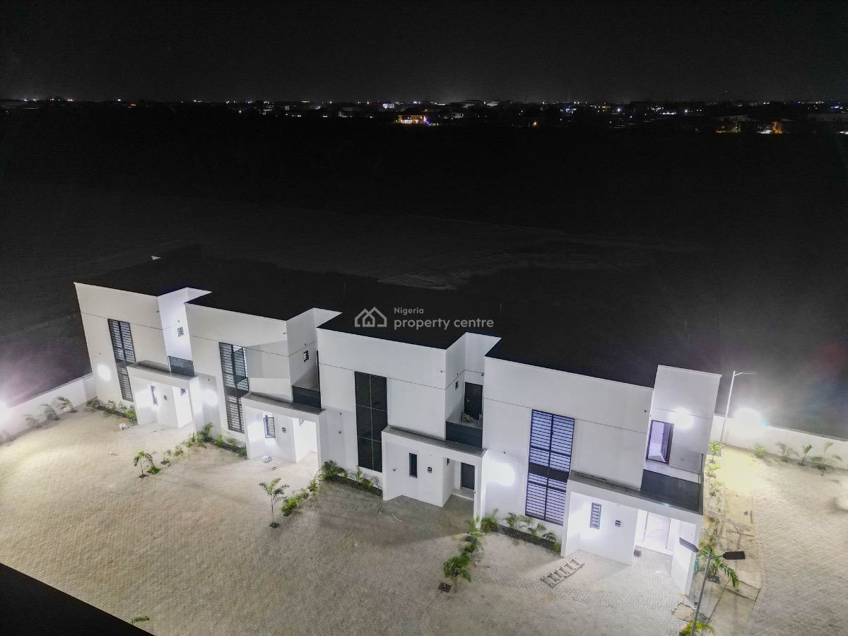 The Palms Residence, Chuks Okokwu Street., Ajah, Lagos, House for Sale