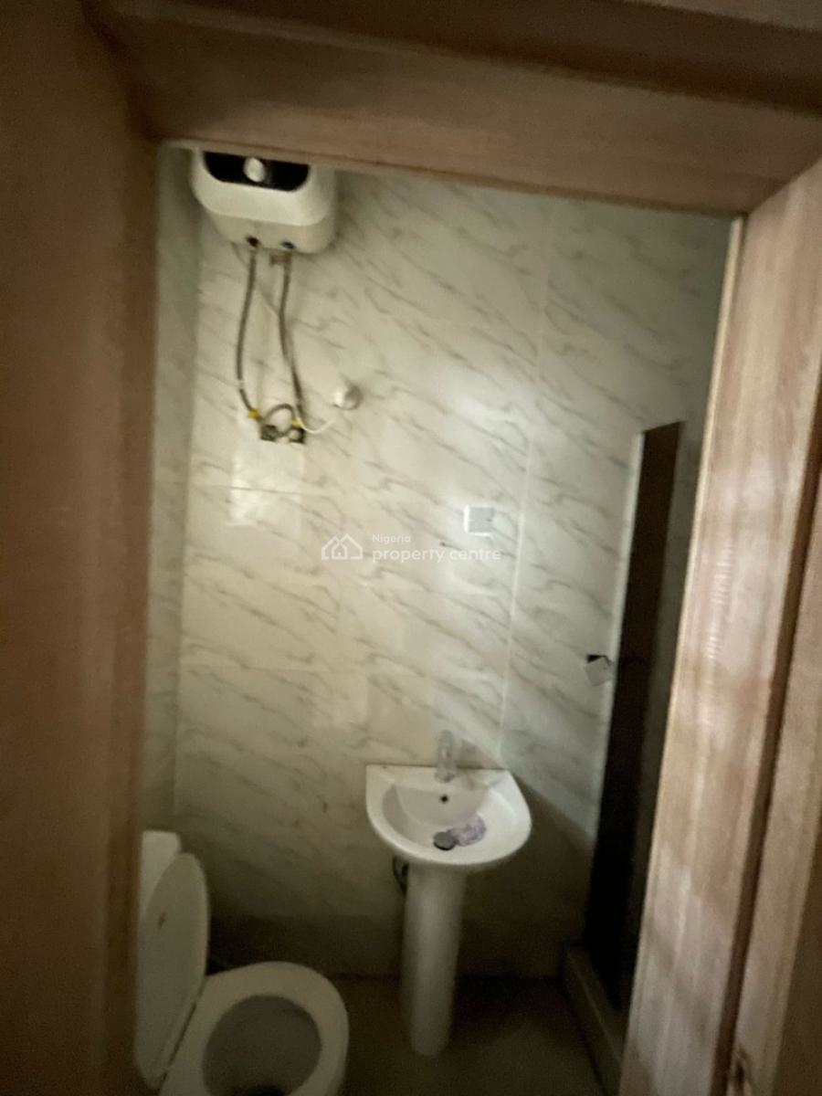 Luxury Mini Flat with Well Fitted Kitchen in an Esate, Orchid Road, Lekki, Lagos, Mini Flat (room and Parlour) for Rent