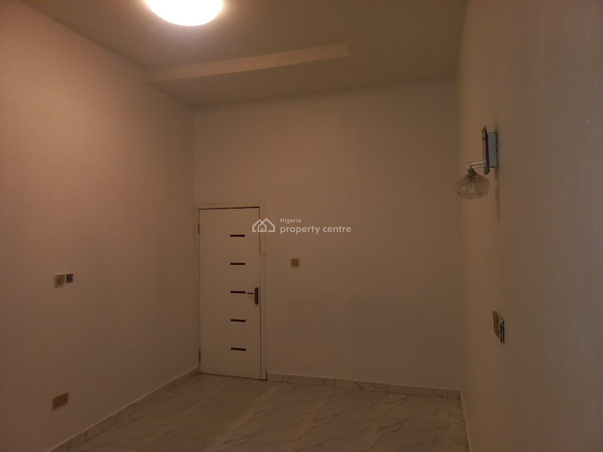 4-bedroom Semi-detached Duplex with Bq, Chevron, Lekki, Lagos, Semi-detached Duplex for Rent