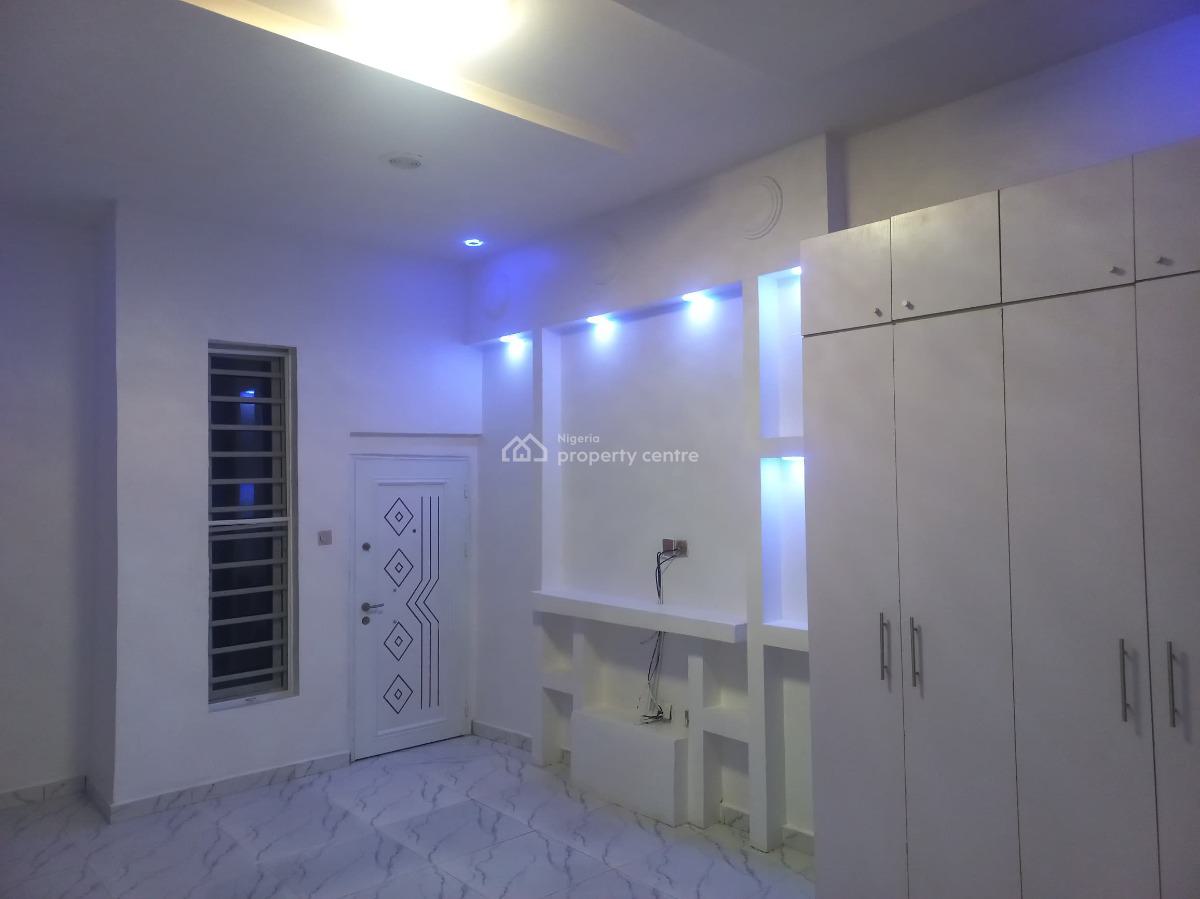 4-bedroom Semi-detached Duplex with Bq, Chevron, Lekki, Lagos, Semi-detached Duplex for Rent
