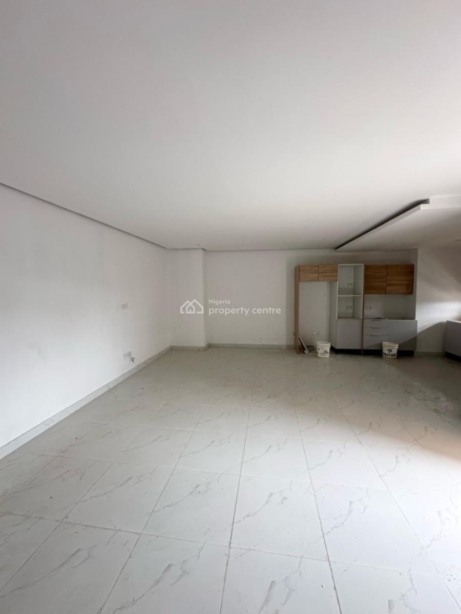 Spacious 3 Bedroom Apartment Penthouse, Lekki Phase 1, Lekki, Lagos, Flat / Apartment for Sale