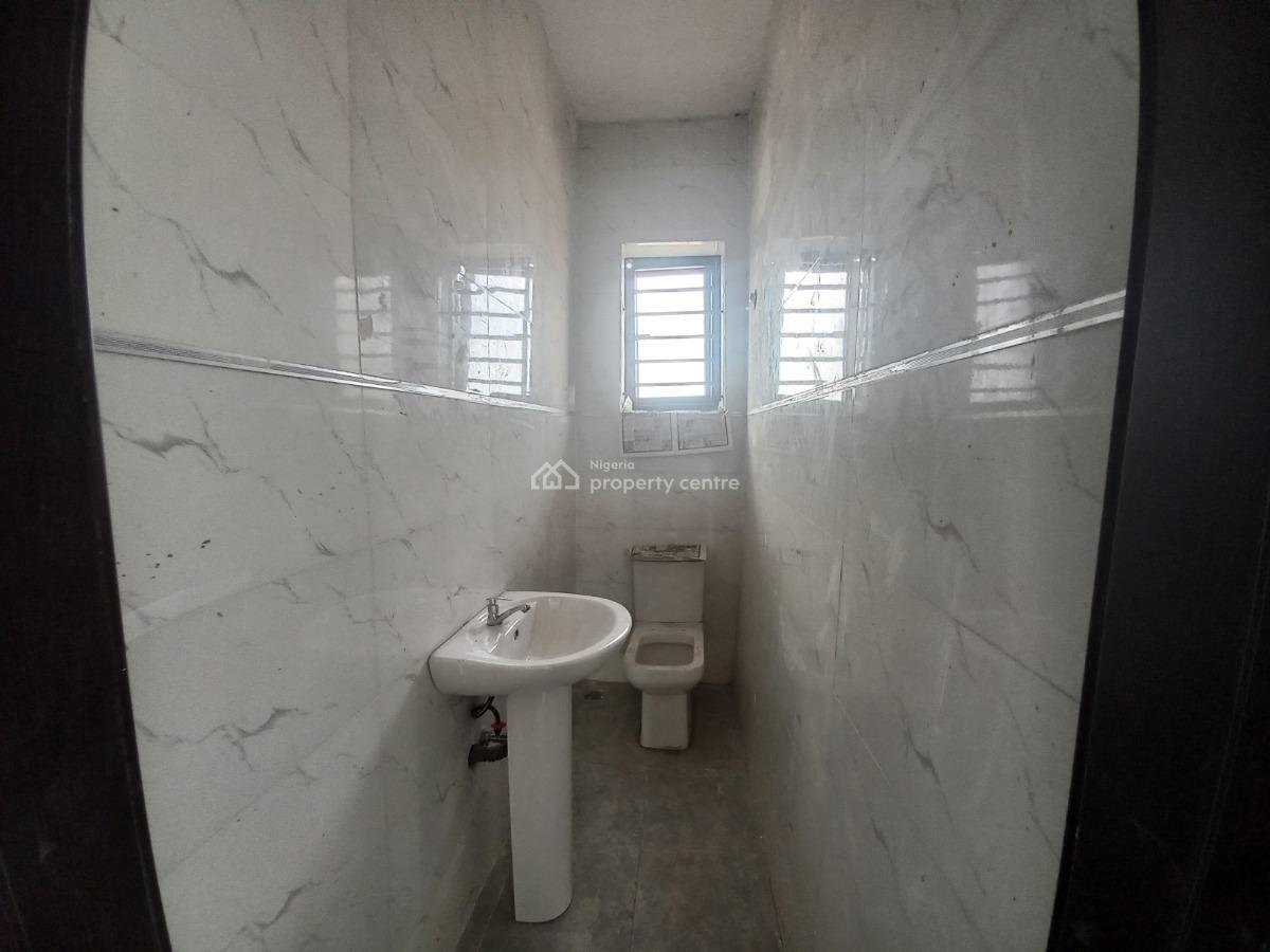 Newly Built 3 Bedroom Flat, Bush Street, Maryland, Lagos, Flat / Apartment for Sale