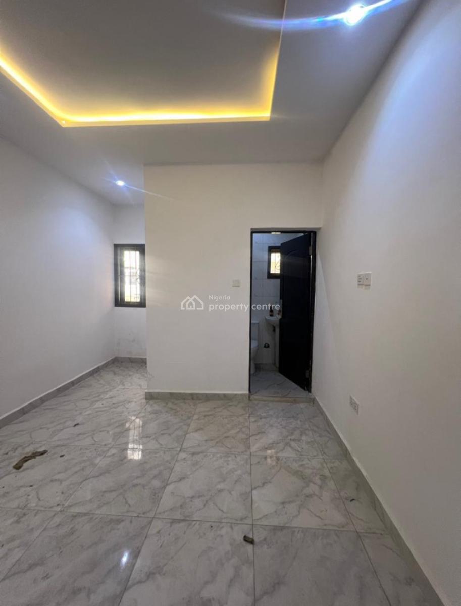 Shell 4 Bedrooms Terraced Duplex, Idu Industrial, Abuja, Terraced Duplex for Sale