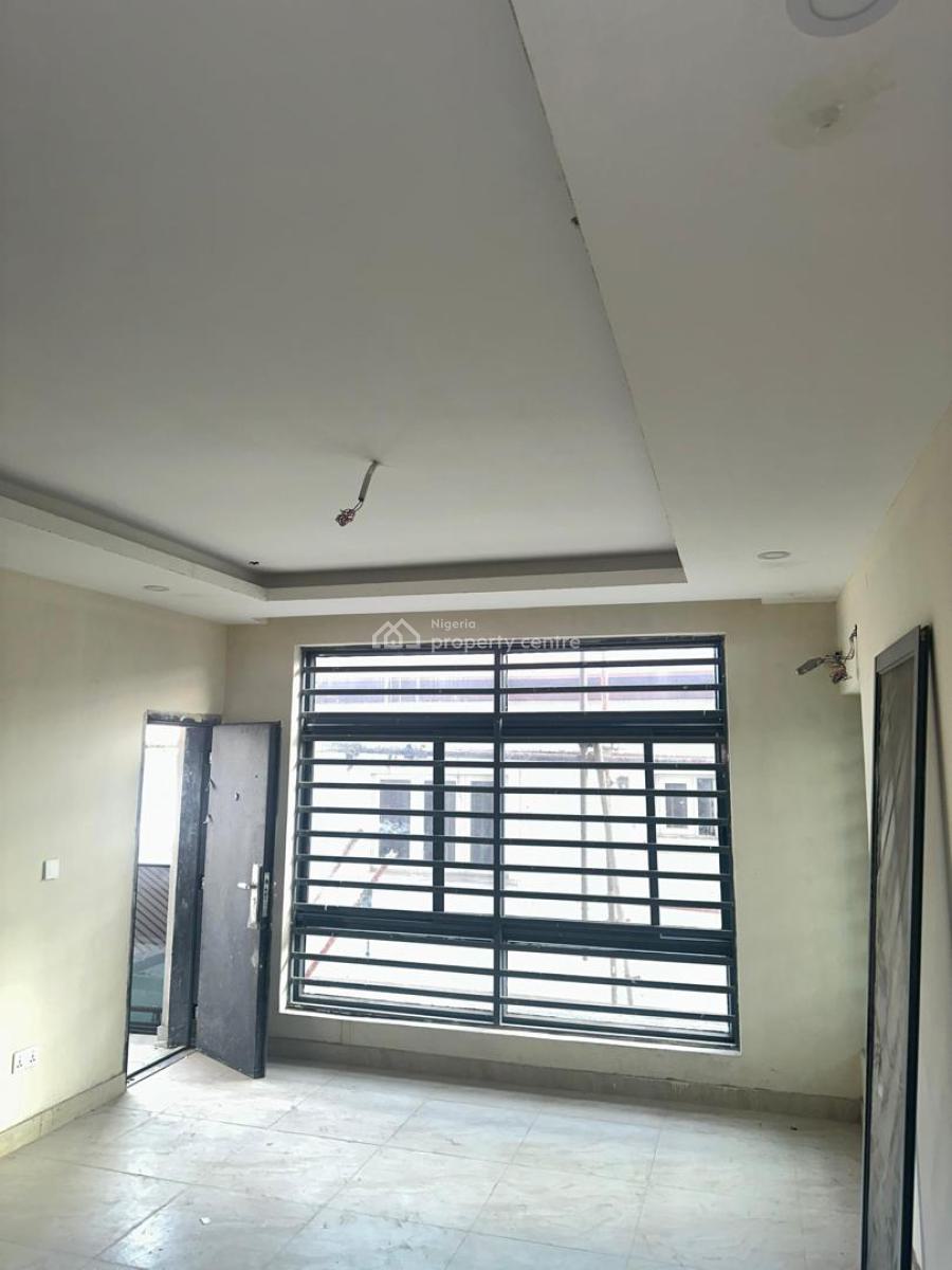 Well Built 3-bedroom Apartment with Bq, Off Bisola Durosimi Etti, Lekki Phase 1, Lekki, Lagos, Flat / Apartment for Sale