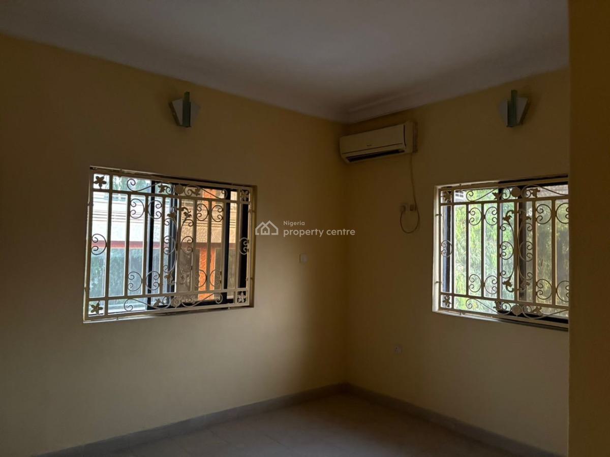 3 Bedroom Flat with Bq, Wuse 2, Abuja, Flat / Apartment for Rent