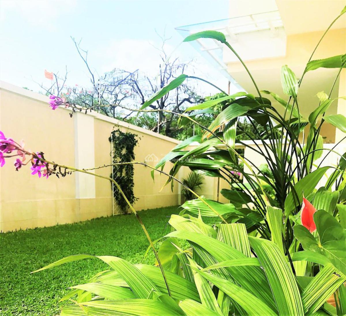 Large and Luxury Flat with Two Room Bq, Thompson Road, Old Ikoyi, Ikoyi, Lagos, Flat / Apartment for Rent