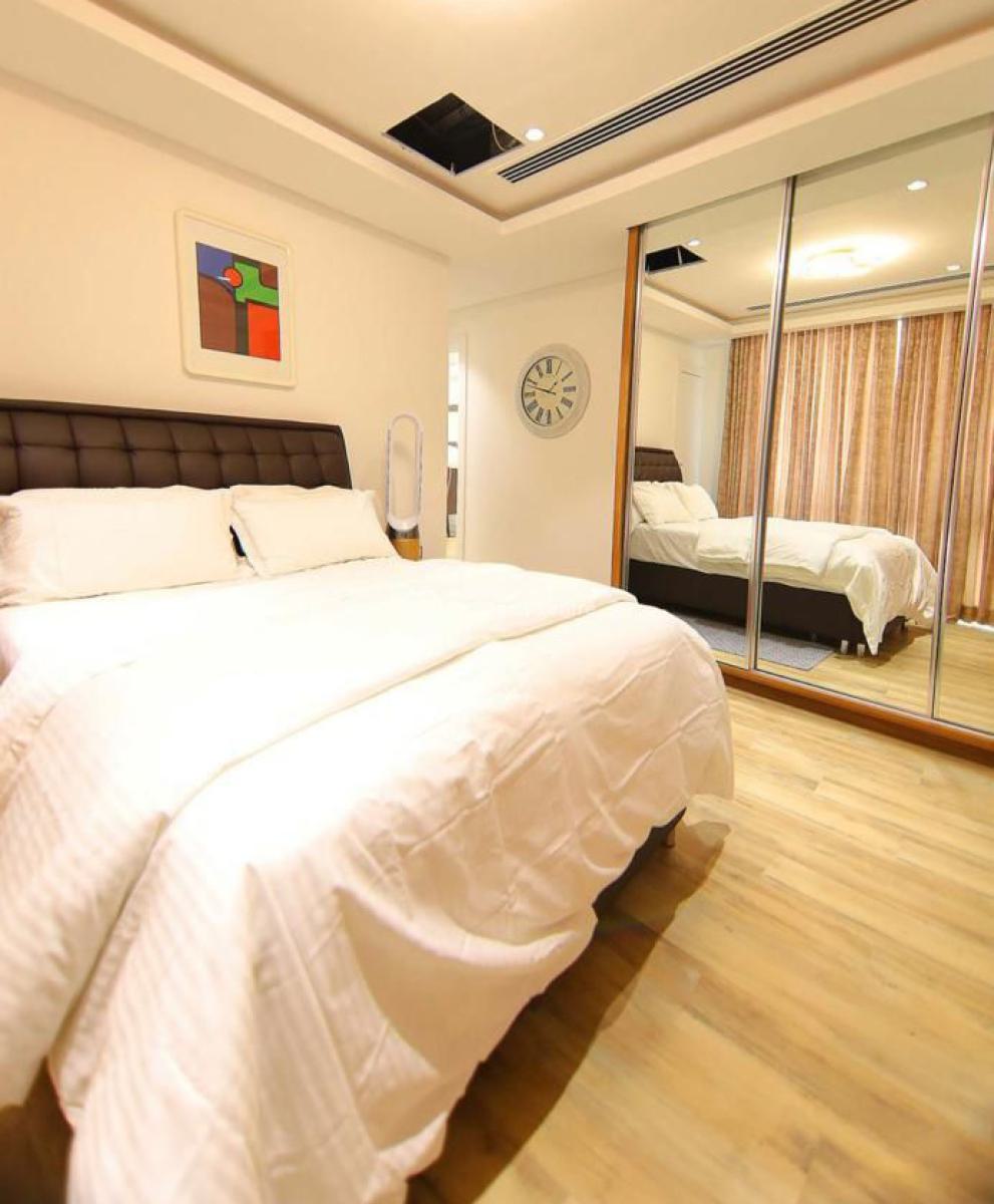 Tastefully Furnished 2 Bedroom with Swimming Pool, Okotie Eboh Street, Ikoyi, Lagos, Flat / Apartment Short Let