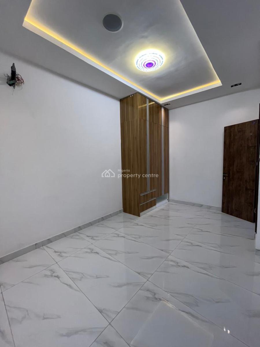 Luxury 5 Bedroom with Boys Quarter, Royal Garden Estate, Sangotedo, Ajah, Lagos, Semi-detached Duplex for Sale