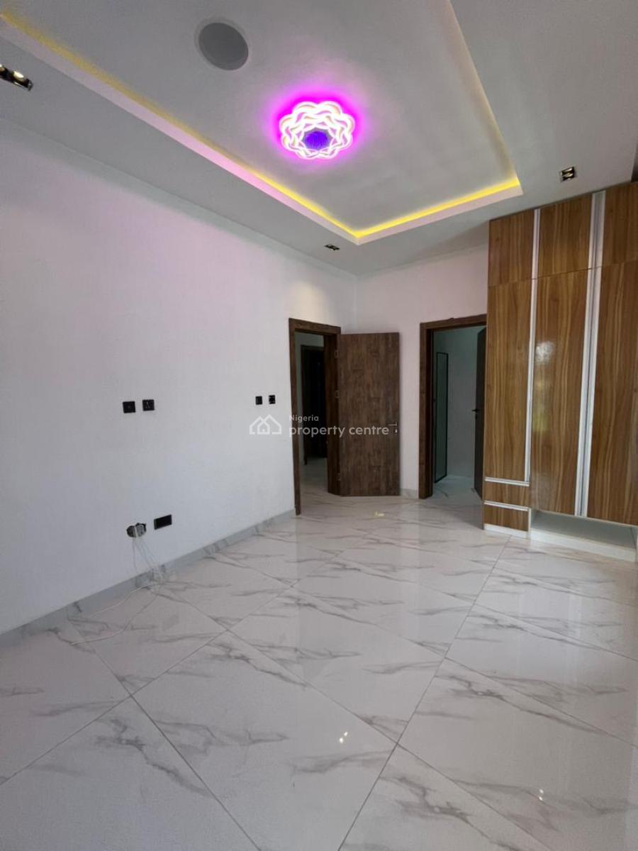 Luxury 5 Bedroom with Boys Quarter, Royal Garden Estate, Sangotedo, Ajah, Lagos, Semi-detached Duplex for Sale