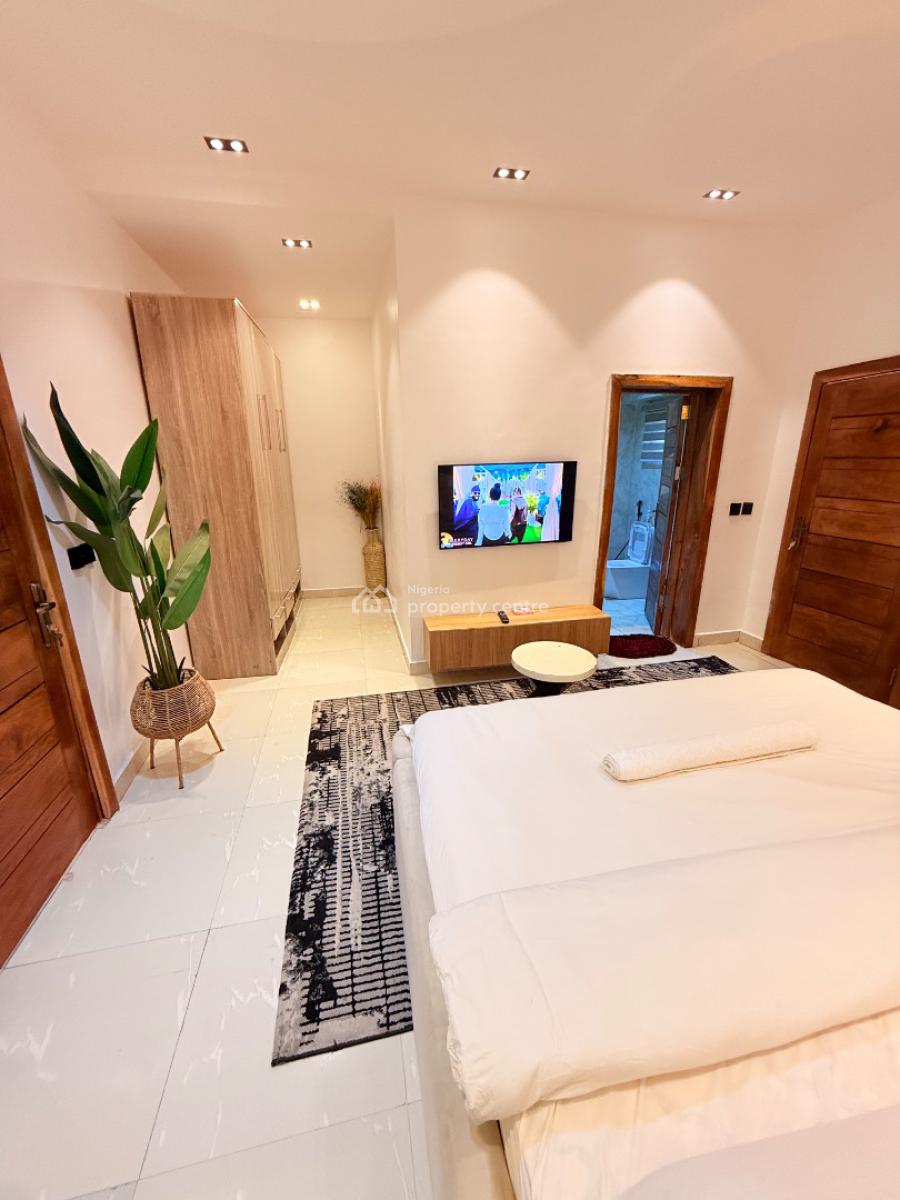 Luxury 3 Bedroom with a Ps 5 and Swimming Pool, Ikate, Lekki, Lagos, Flat / Apartment Short Let