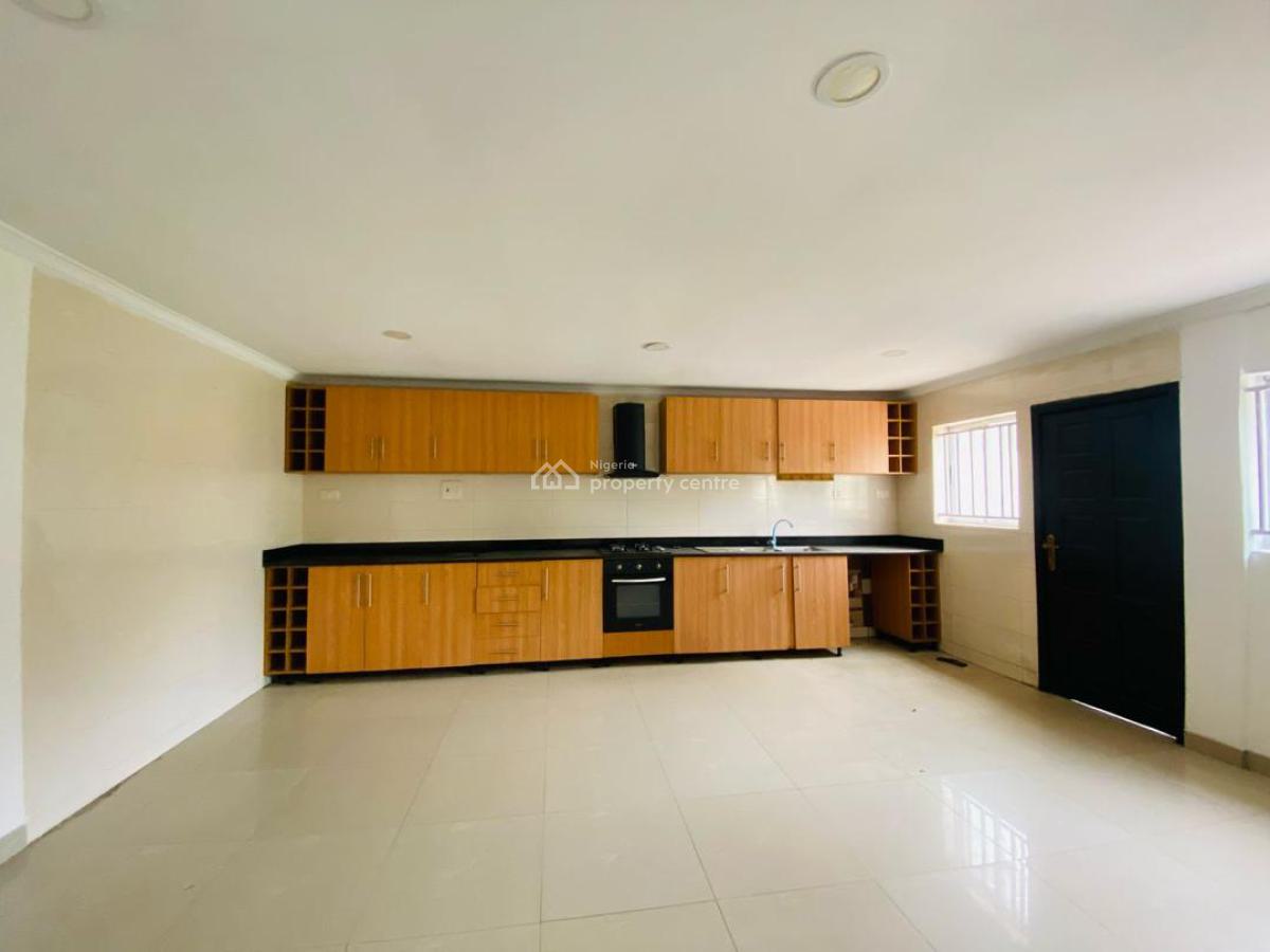Executive 6 Bedrooms Spacious Duplex, Gra, Ikeja, Lagos, Detached Duplex for Rent