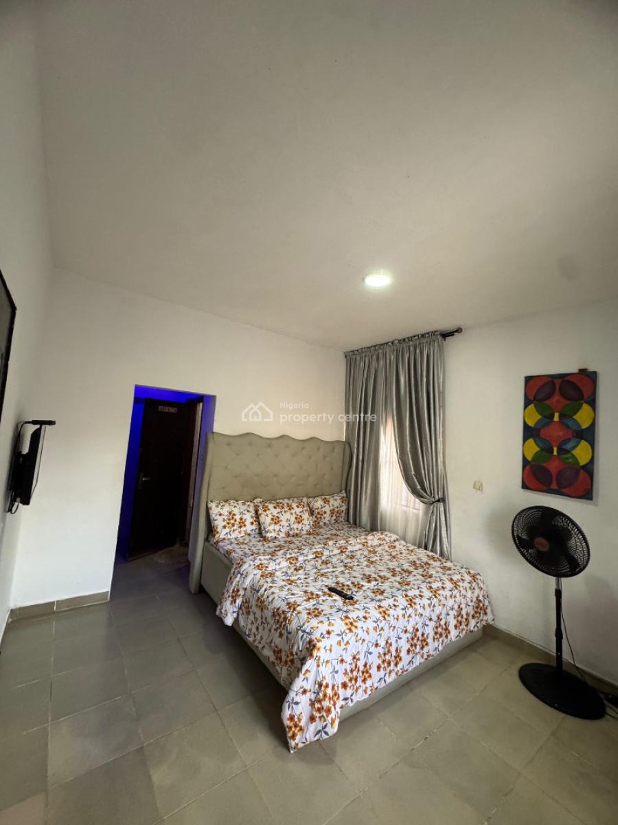 Luxury Mini Flat, Avera Estate, Readington School, Alasia, Ajah, Lagos, Mini Flat (room and Parlour) Short Let