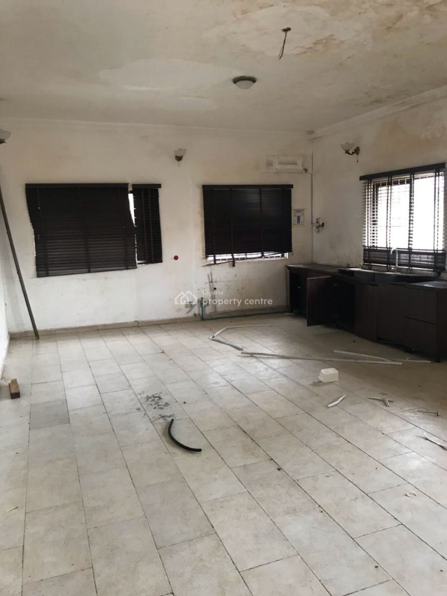 42 Sqms Commercial Space for Restaurant, Salon Or Any Thing, Off Admiralty Way, Lekki Phase 1, Lekki, Lagos, Commercial Property for Rent