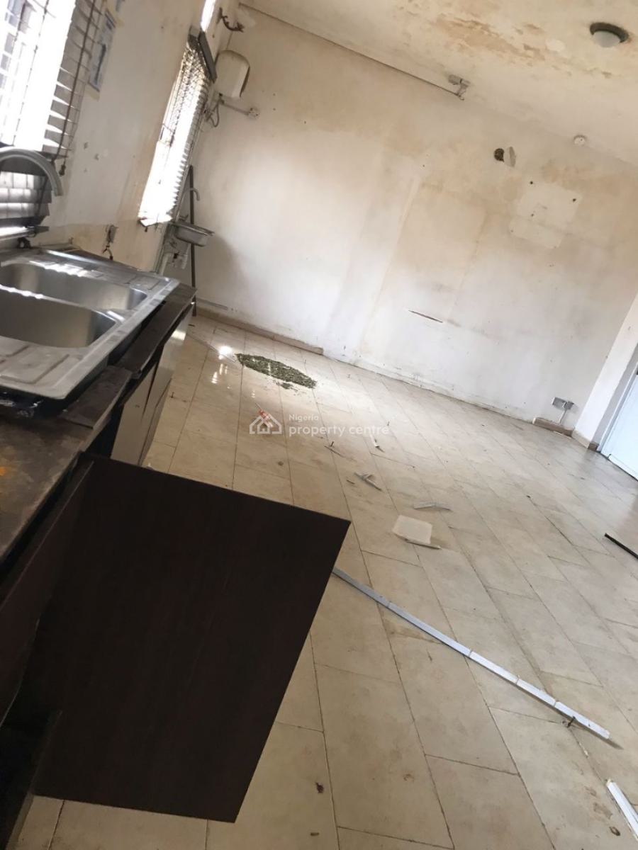 42 Sqm of Shop Space, Off Admiralty Way, Lekki Phase 1, Lekki, Lagos, Shop for Rent
