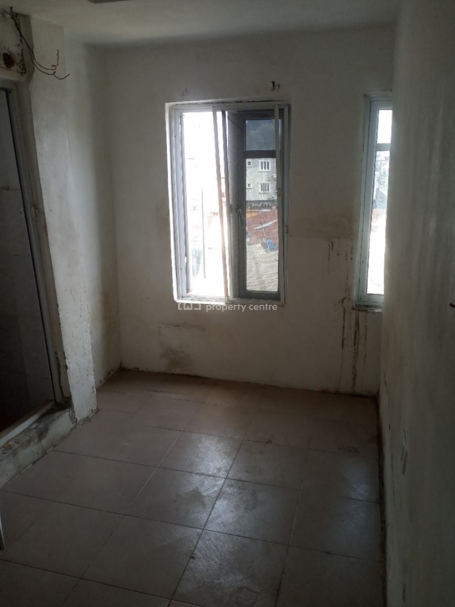 2 Bedroom, Nnobi, Surulere, Lagos, House for Rent