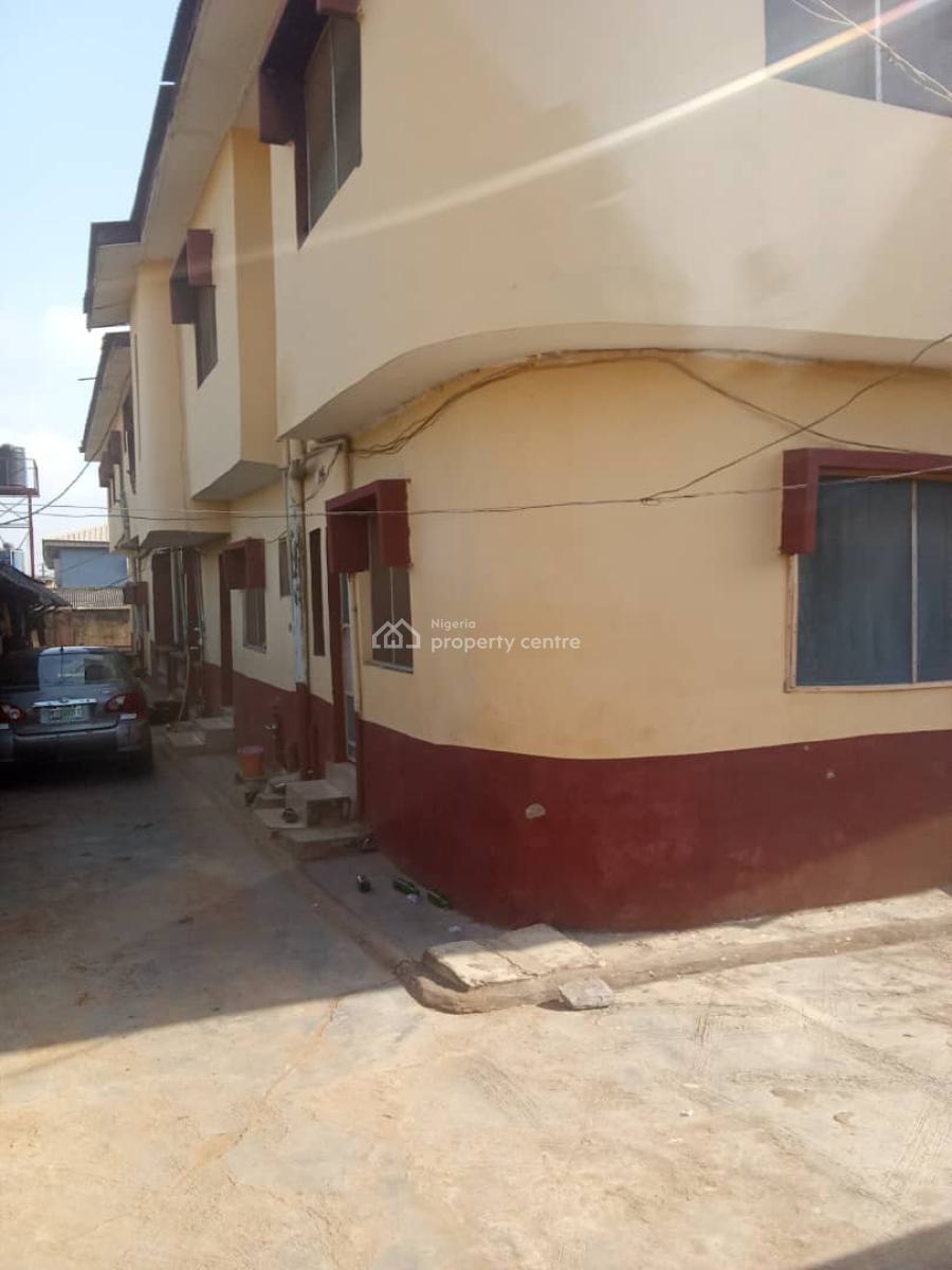Neat Multi-apartments in a Spacious Compound, Isolo, Lagos, House for Sale