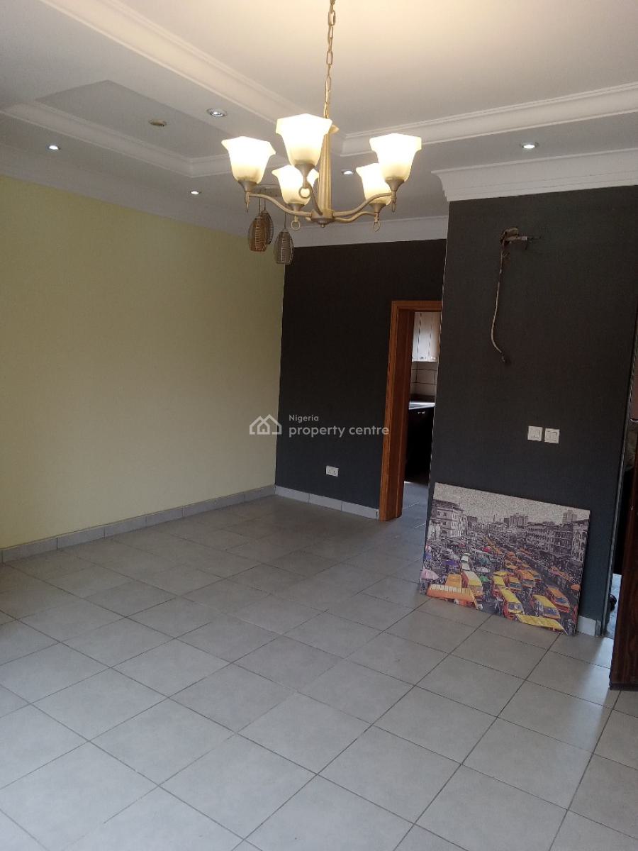 Private Well Maintained Pay and Park in 2 Bedroom Apartment, Providence, Lekki Phase 1, Lekki, Lagos, Flat / Apartment for Rent