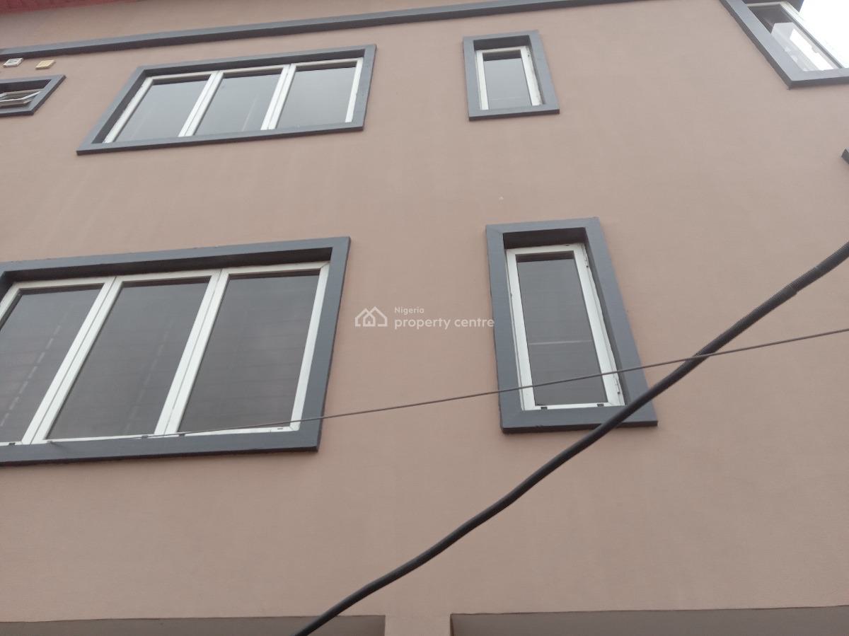 Private Well Maintained Pay and Park in 2 Bedroom Apartment, Providence, Lekki Phase 1, Lekki, Lagos, Flat / Apartment for Rent