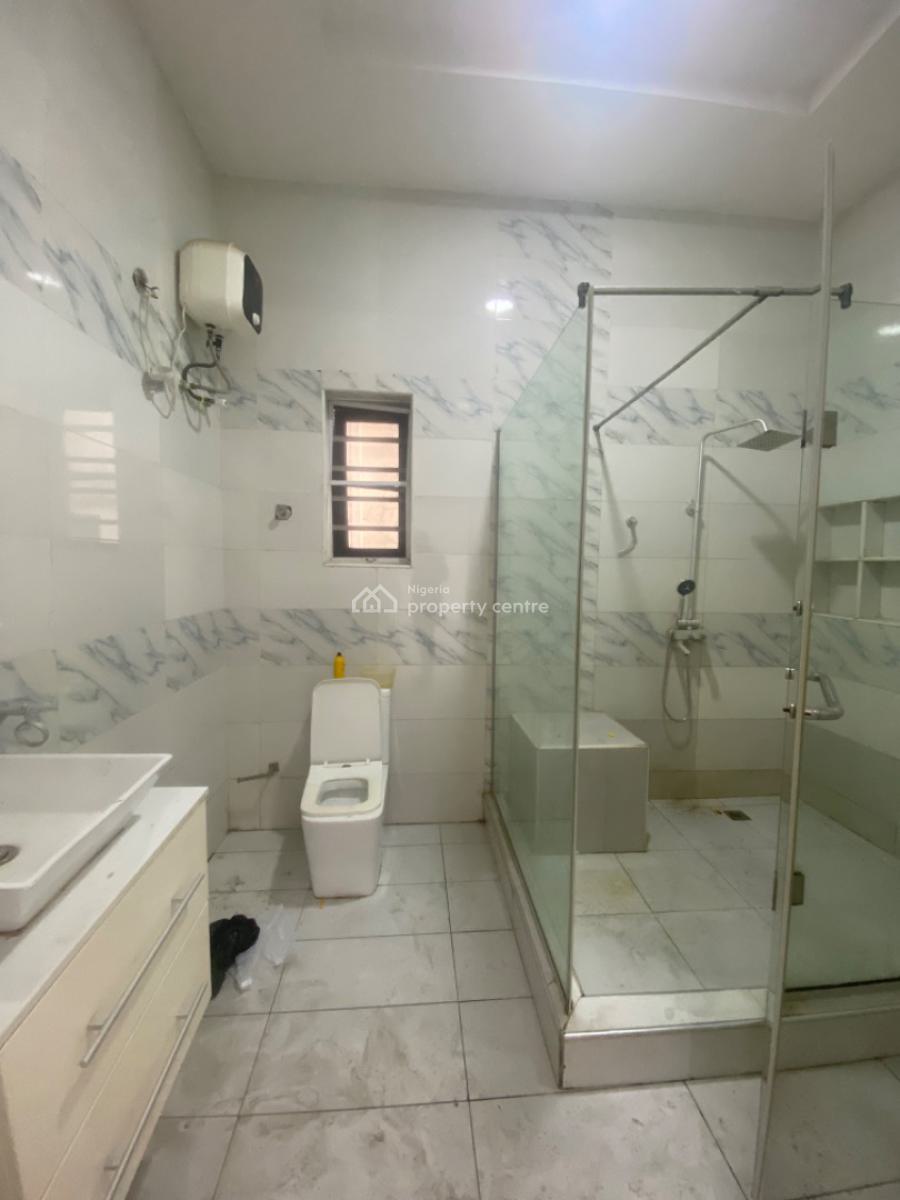 Well Maintained 3 Bedroom Terrace Duplex, Conservation Road, Lekki Phase 2, Lekki, Lagos, Terraced Duplex for Rent