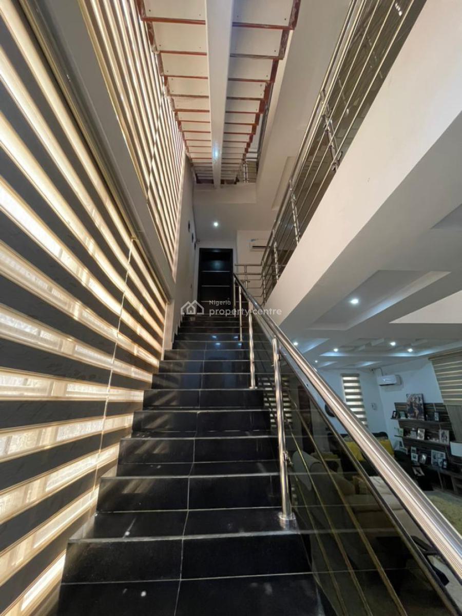Luxury 5 Bedrooms Fully Detached Duplex with a Bq Swimming Pool and Gym, Lekki Phase 1 Right Hand Side, Lekki Phase 1, Lekki, Lagos, Detached Duplex for Sale