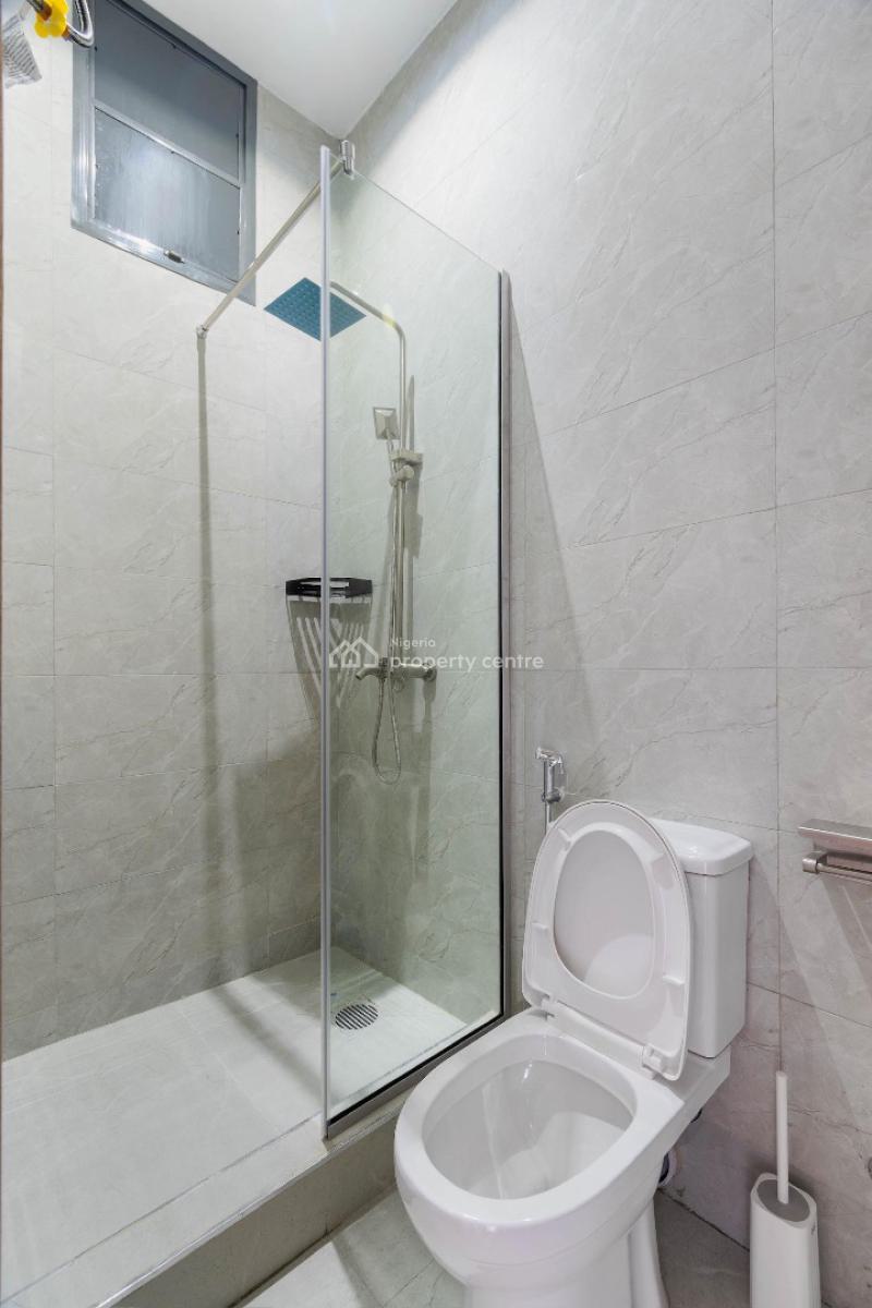 Breathtaking New 2 Bedroom Apartment, Lekki Phase 1, Lekki, Lagos, Flat / Apartment Short Let