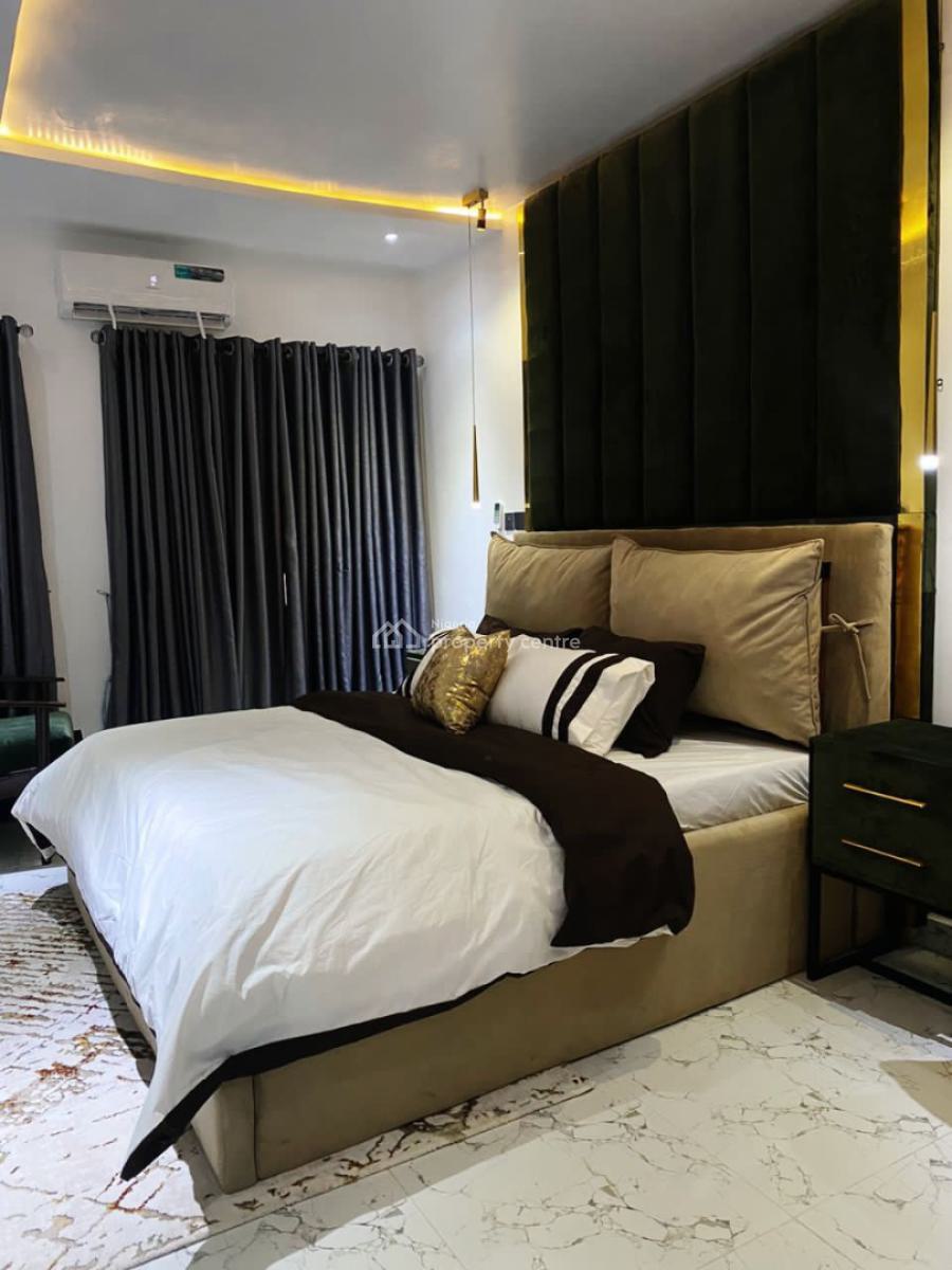 2 Bedroom, Akinyemi Omoyeni, Ikate, Lekki, Lagos, Flat / Apartment Short Let