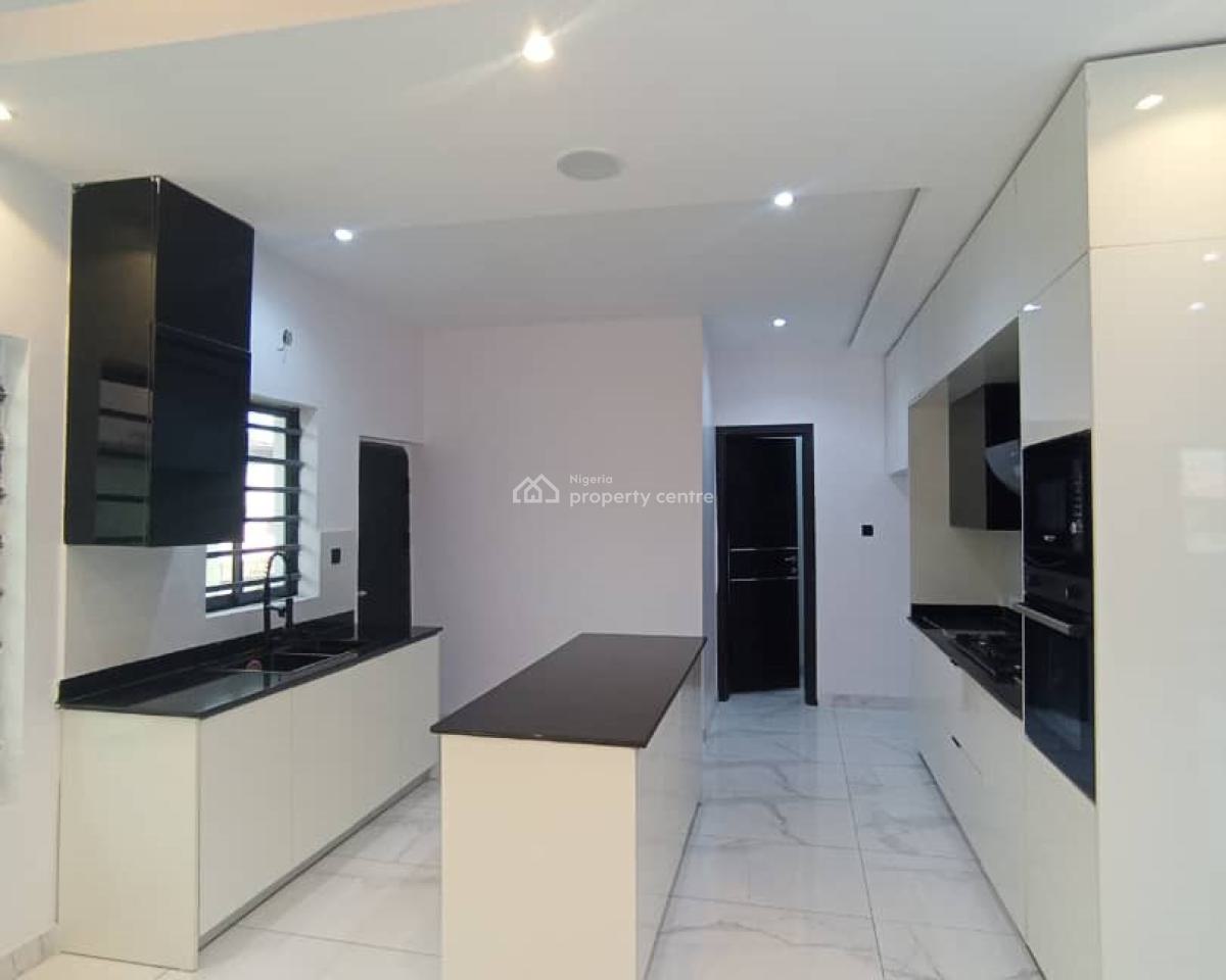 Luxury 3 Bedroom Flats, Omorinre Johnson Street, Lekki Phase 1, Lekki, Lagos, Flat / Apartment for Sale